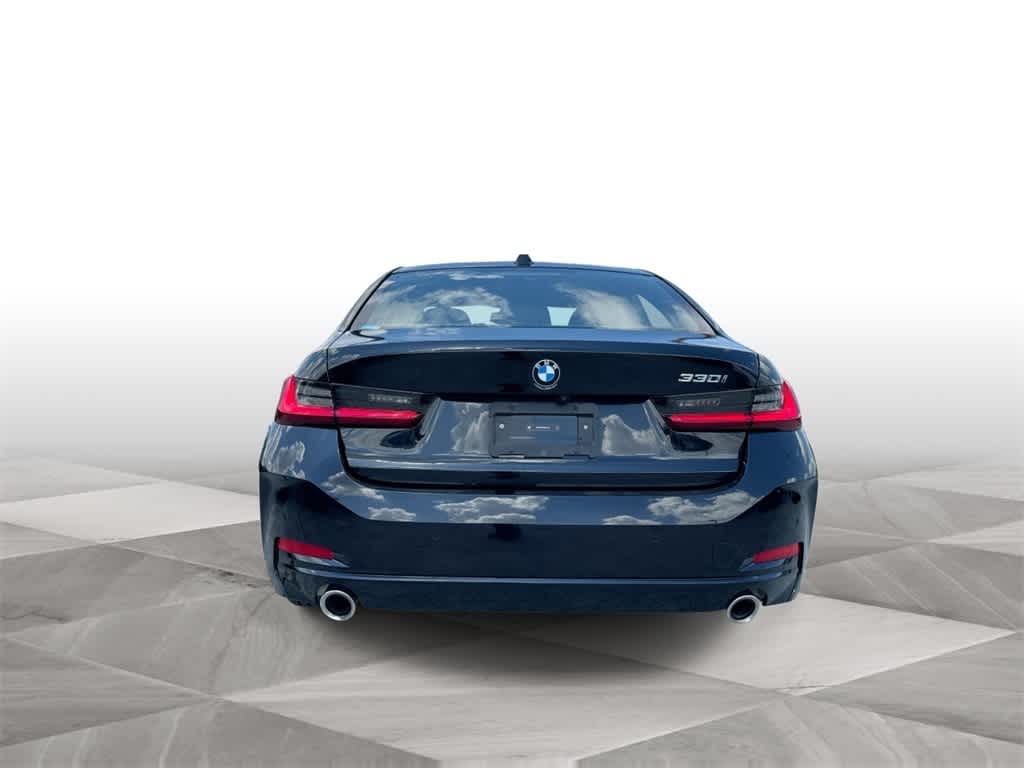 Thumbnail: 2024 BMW 3 Series - 7