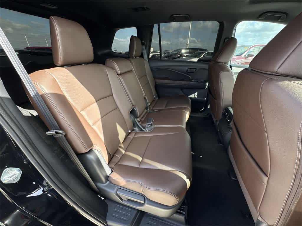 Thumbnail: 2025 Honda Passport - 25