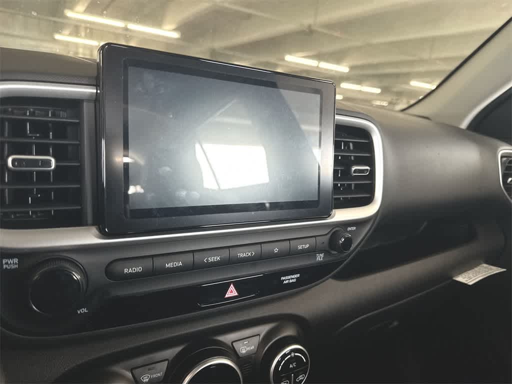2024 Hyundai Venue SEL 20