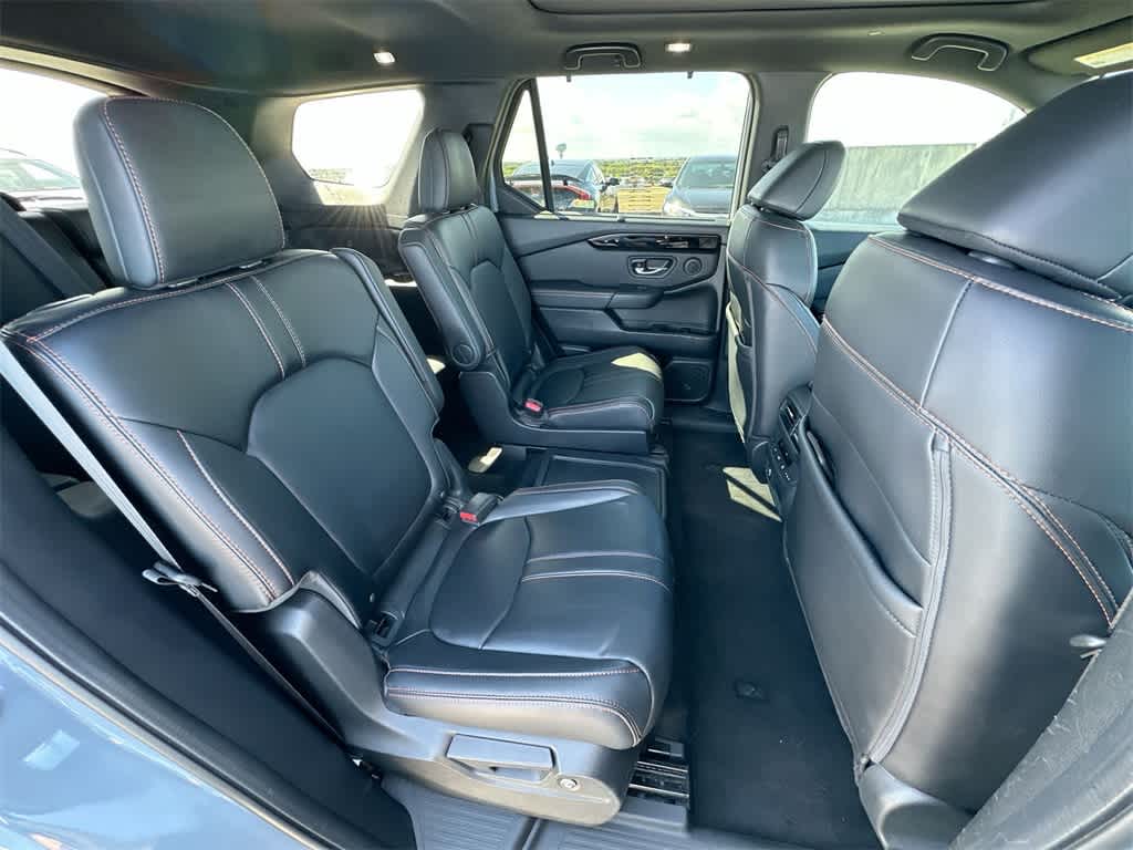 Thumbnail: 2023 Honda Pilot - 25