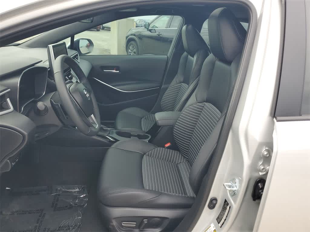 2025 Toyota Corolla XSE 11