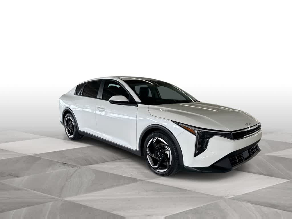 Thumbnail: 2025 Kia K4 - 2