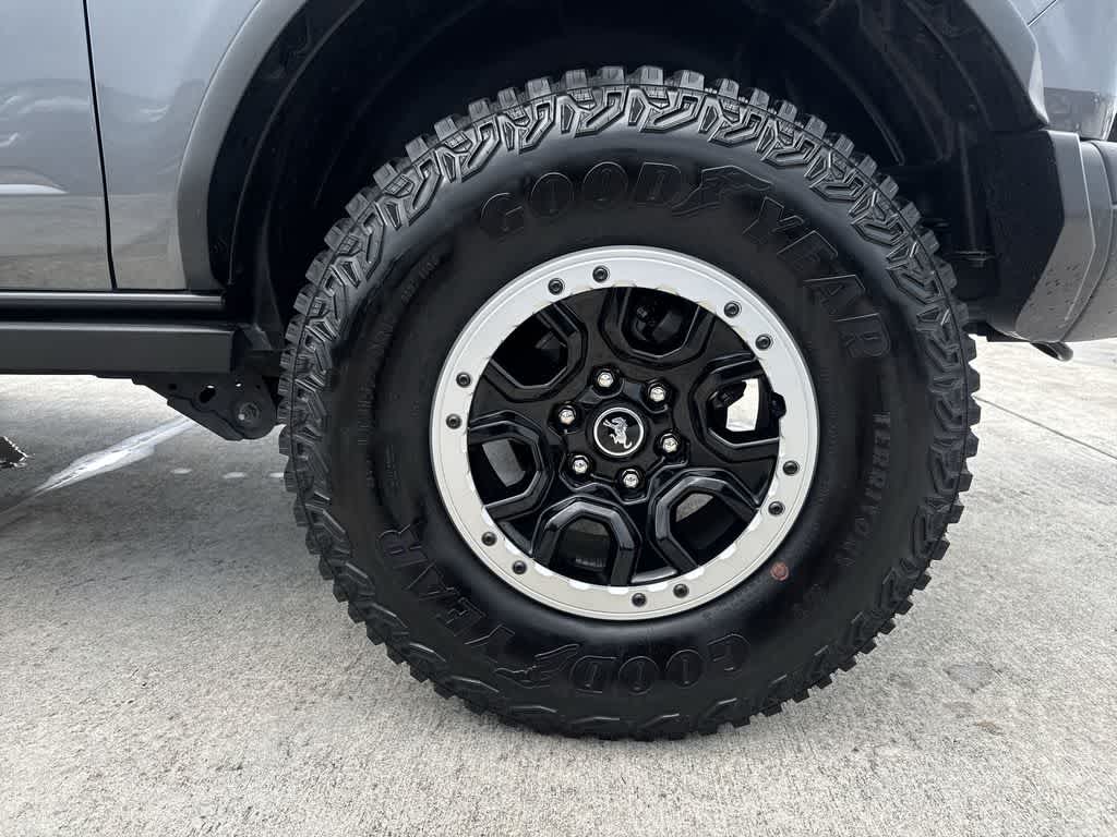 Thumbnail: 2023 Ford Bronco - 10