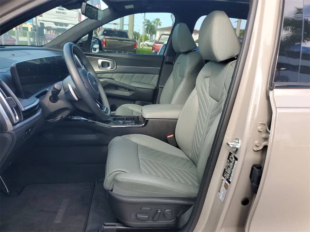 2025 Kia Sorento X-Line S 11