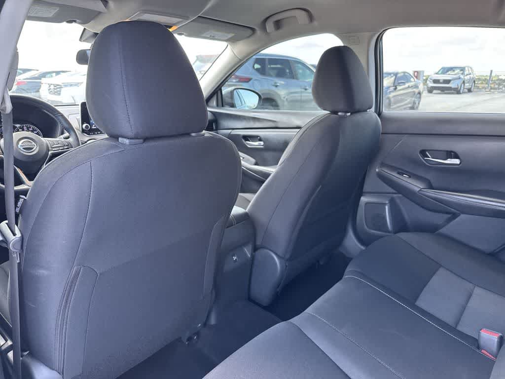 Thumbnail: 2023 Nissan Sentra - 22