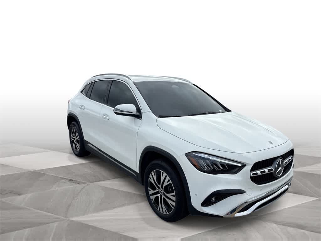 Thumbnail: 2025 Mercedes-Benz GLA - 2