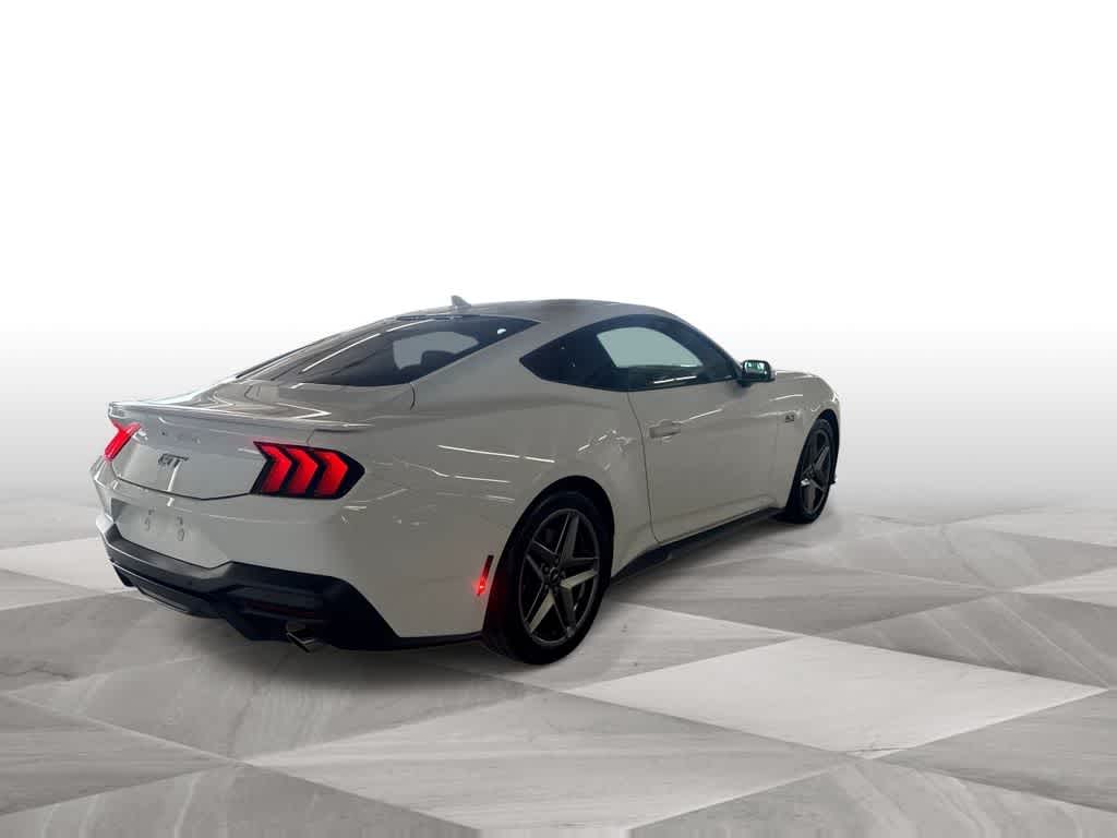 Thumbnail: 2025 Ford Mustang - 8