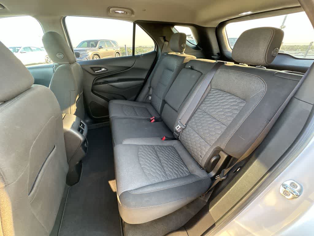 Thumbnail: 2018 Chevrolet Equinox - 21