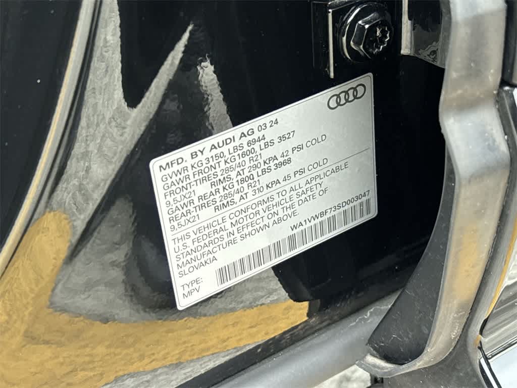 Thumbnail: 2025 Audi SQ7 - 28
