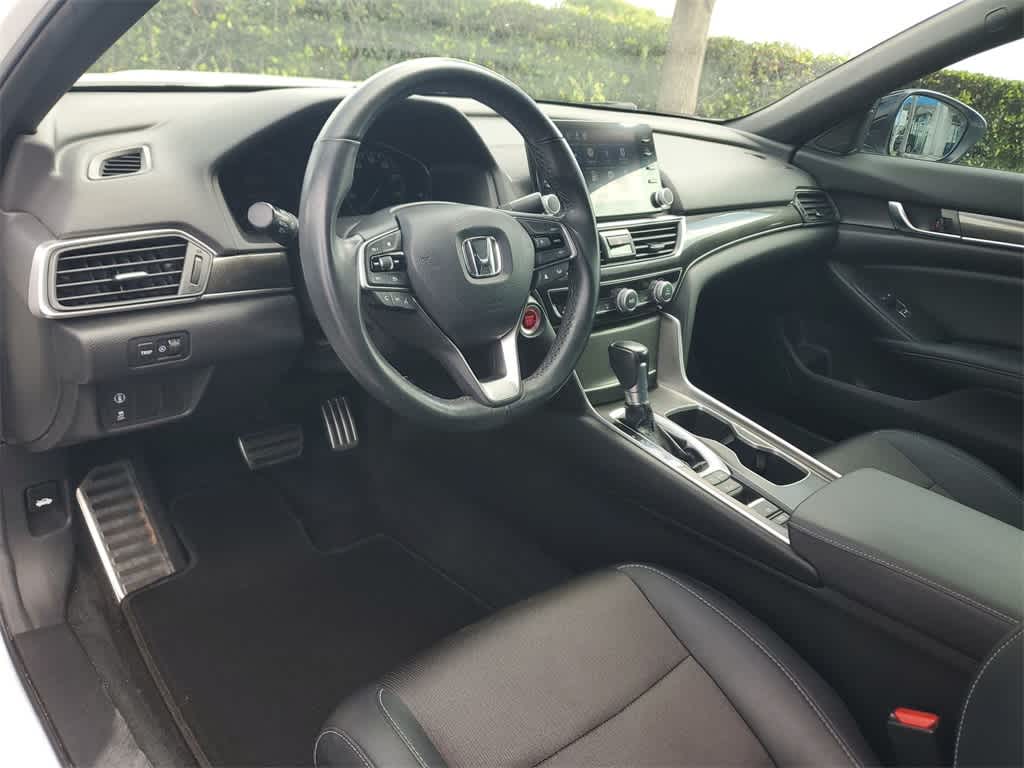 2022 Honda Accord Sport 2