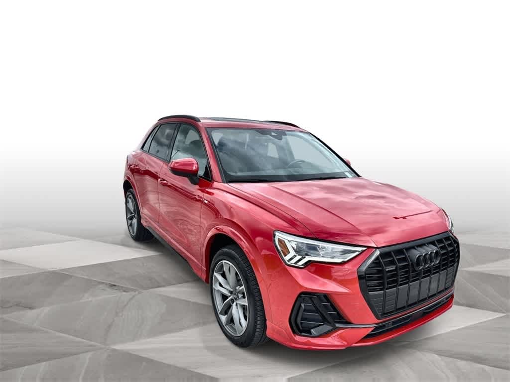 Thumbnail: 2024 Audi Q3 - 2