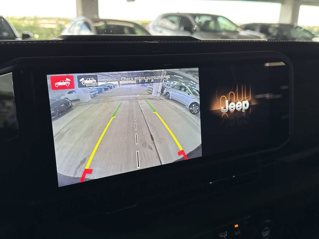 Thumbnail: 2024 Jeep Wrangler - 18