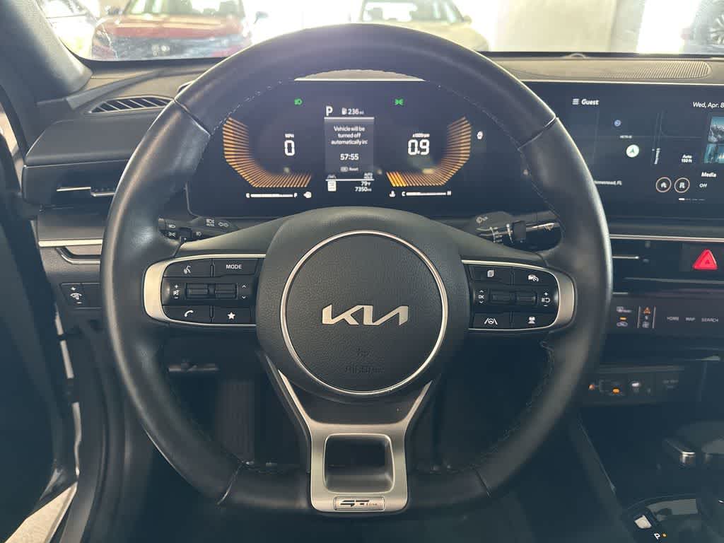 Thumbnail: 2025 Kia K5 - 14