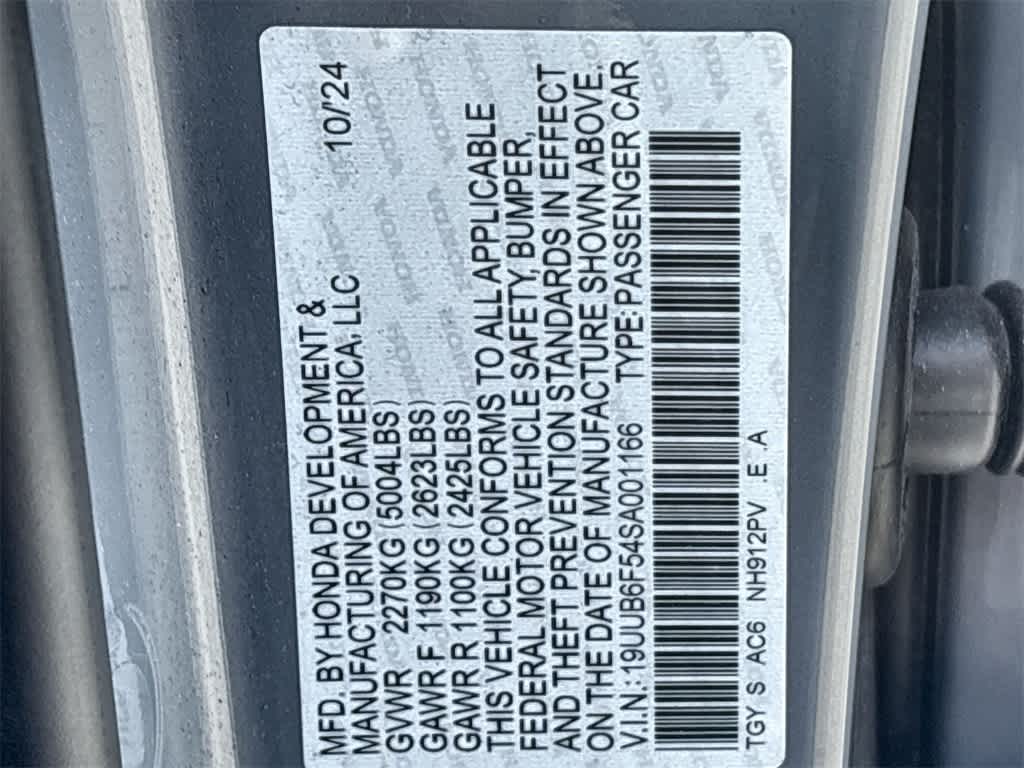 Thumbnail: 2025 Acura TLX - 28