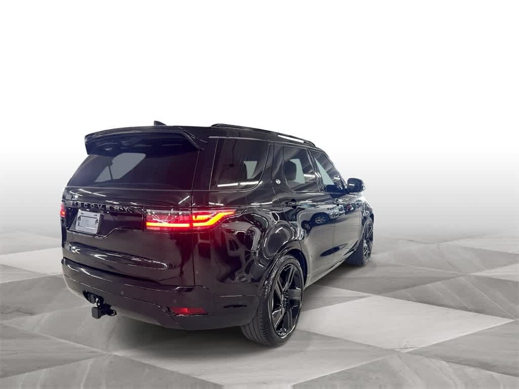 Thumbnail: 2024 Land Rover Discovery - 8