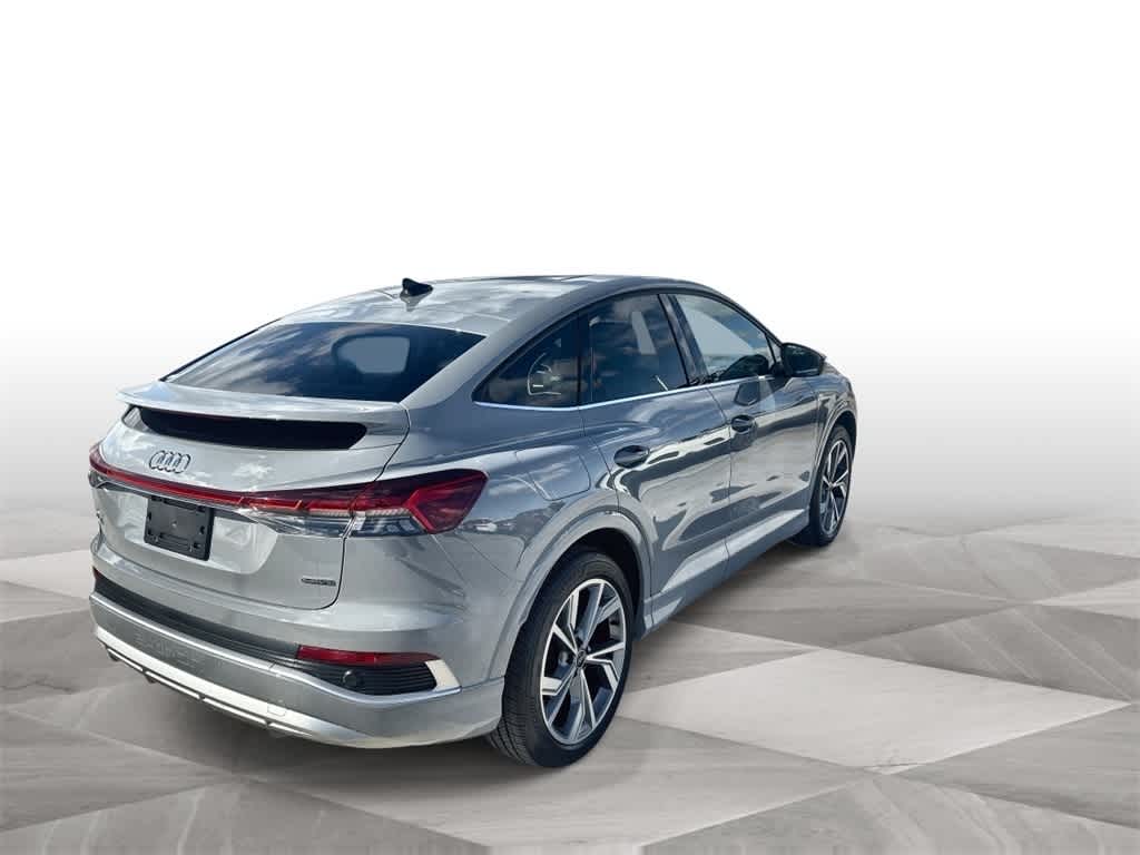 Thumbnail: 2025 Audi Q4 e-tron - 8