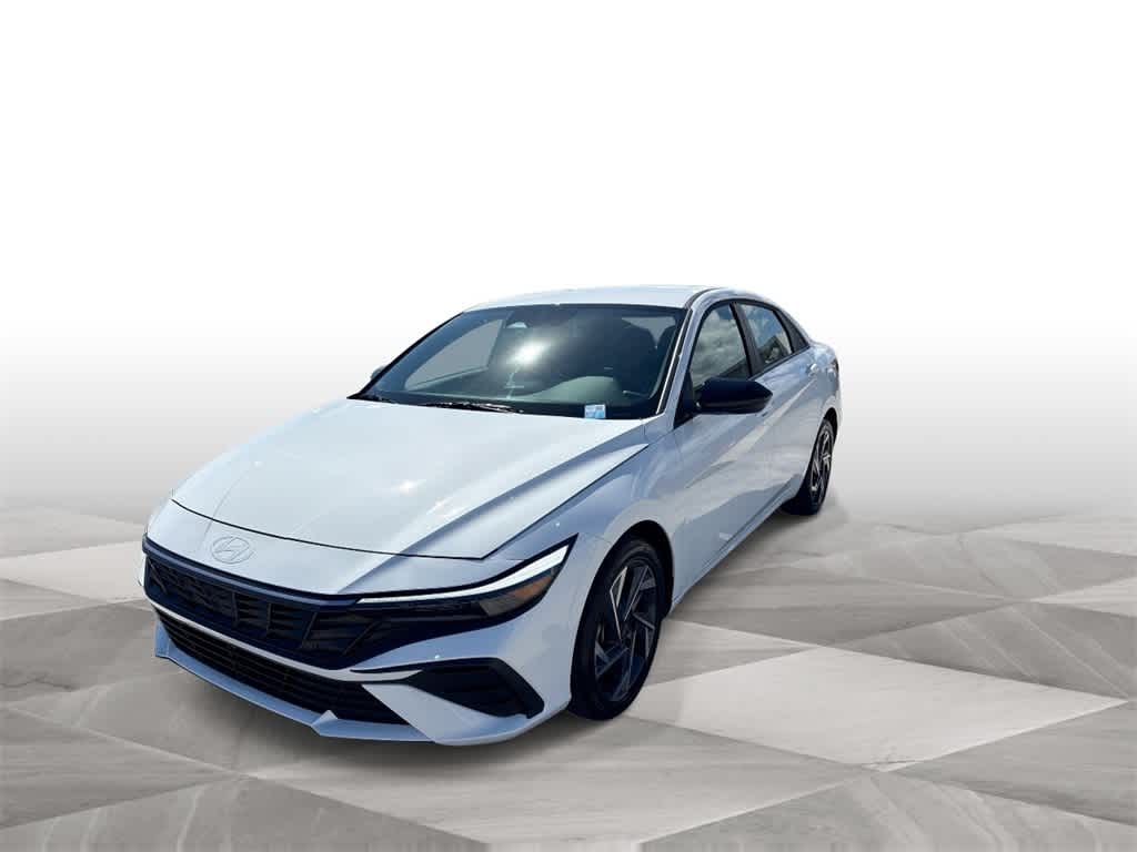 Thumbnail: 2025 Hyundai Elantra - 4