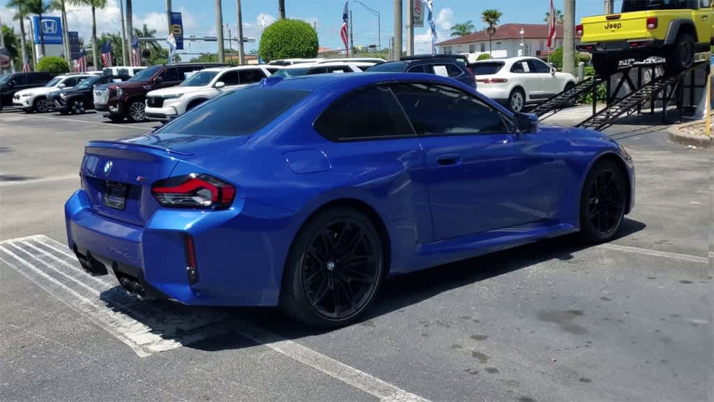 Thumbnail: 2025 BMW M2 - 8
