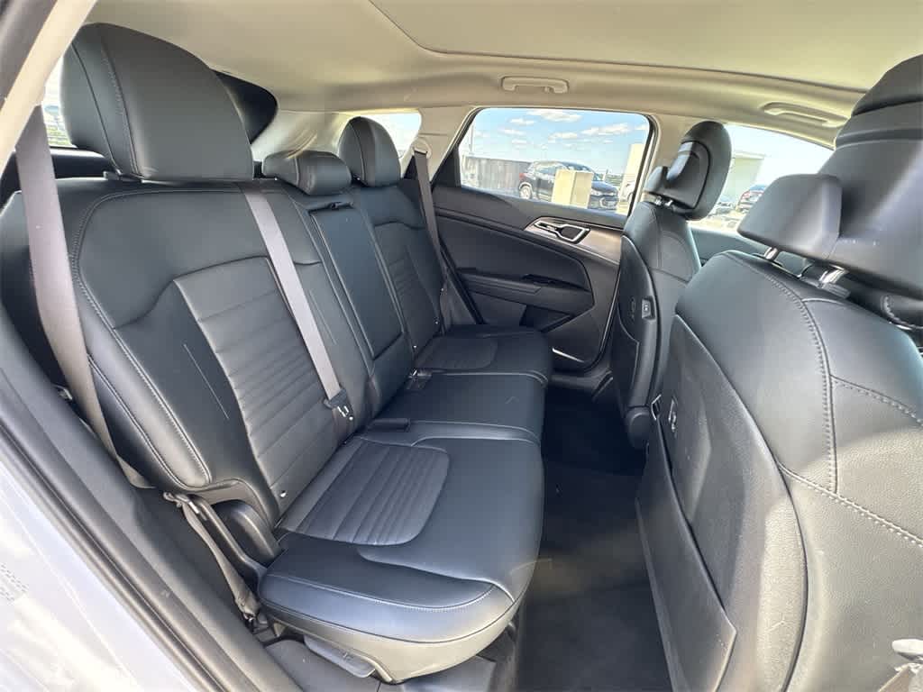 Thumbnail: 2024 Kia Sportage - 25