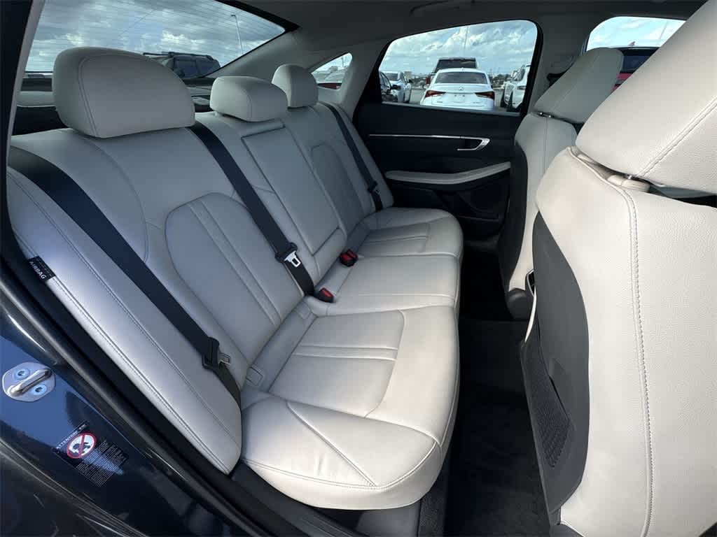 Thumbnail: 2023 Hyundai Sonata - 25