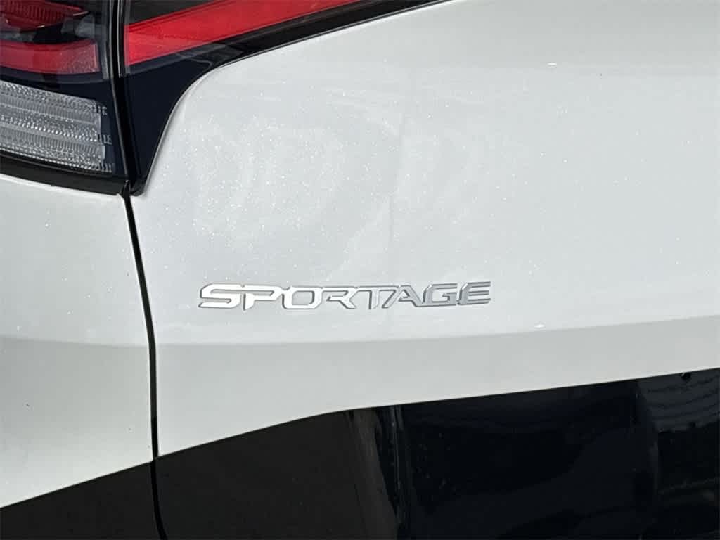 Thumbnail: 2024 Kia Sportage - 10