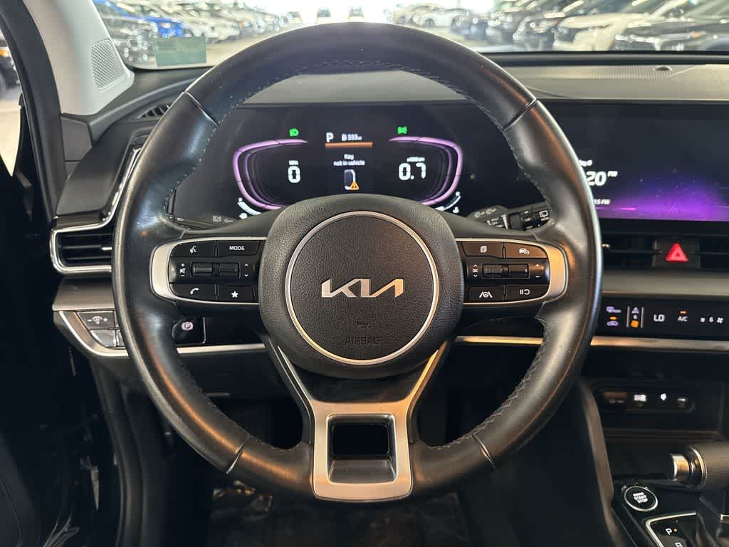 Thumbnail: 2023 Kia Sportage - 14