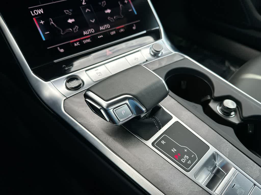 Thumbnail: 2025 Audi A6 - 20