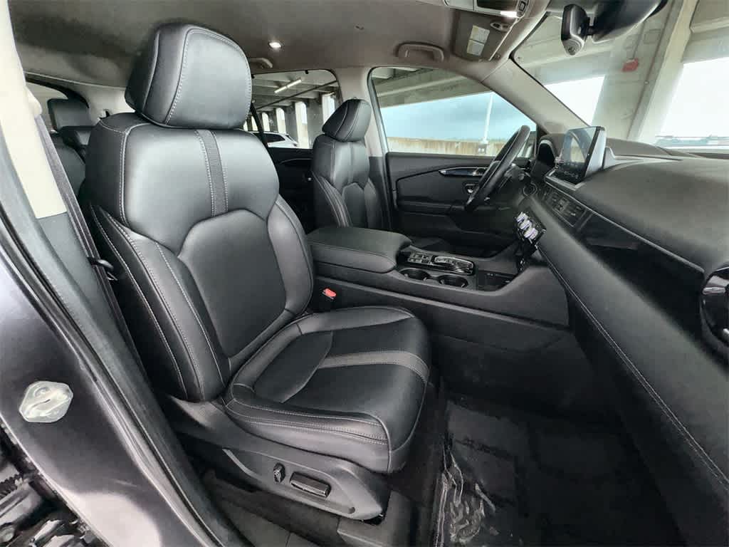 Thumbnail: 2024 Honda Pilot - 26