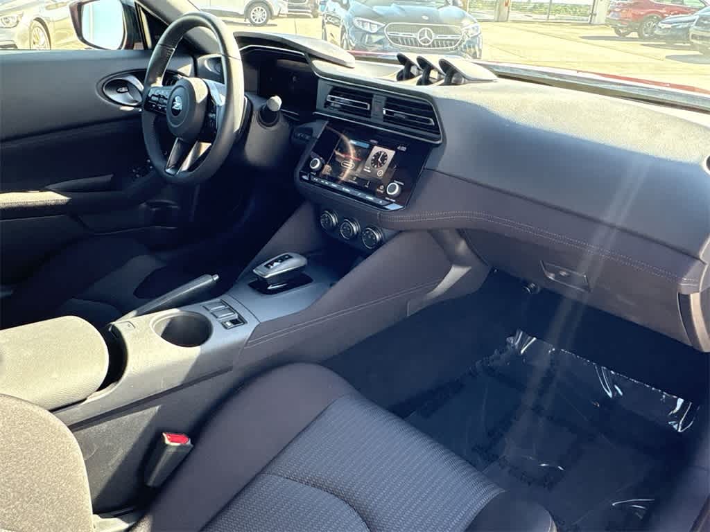 Thumbnail: 2025 Nissan Z - 25