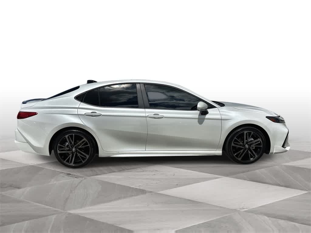 Thumbnail: 2025 Toyota Camry - 9
