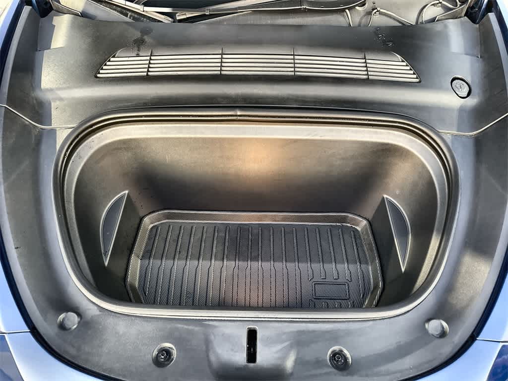 Thumbnail: 2023 Tesla Model Y - 12