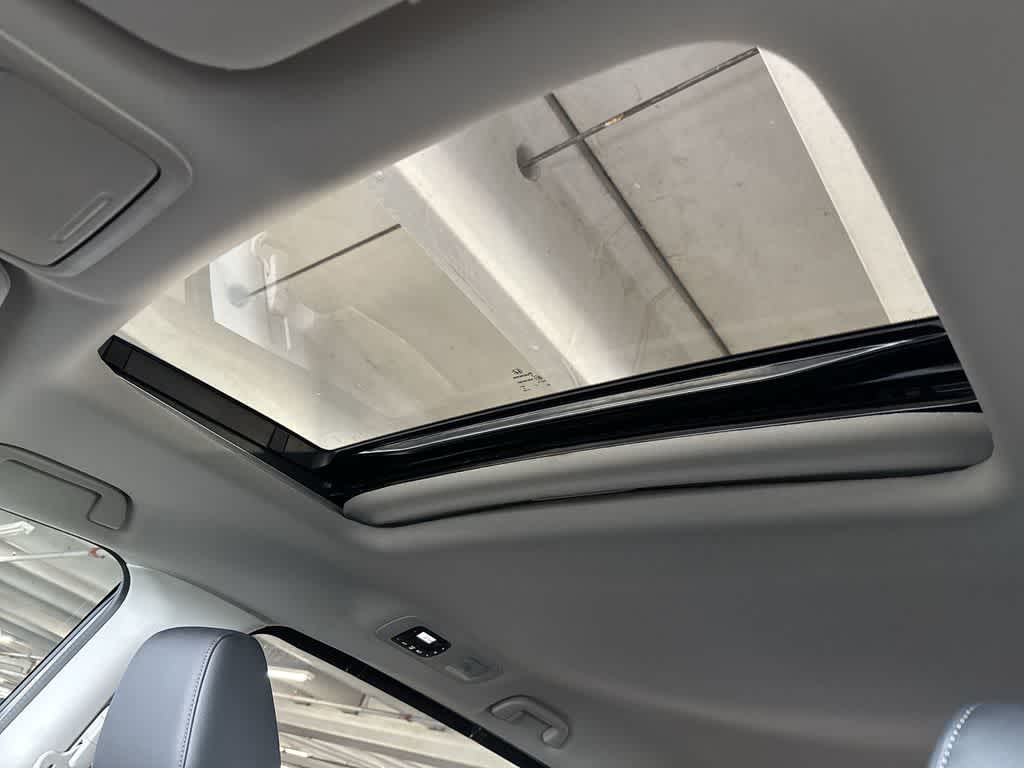 Thumbnail: 2025 Honda Odyssey - 16