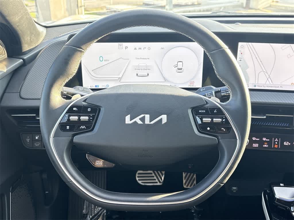 Thumbnail: 2024 Kia EV6 - 14