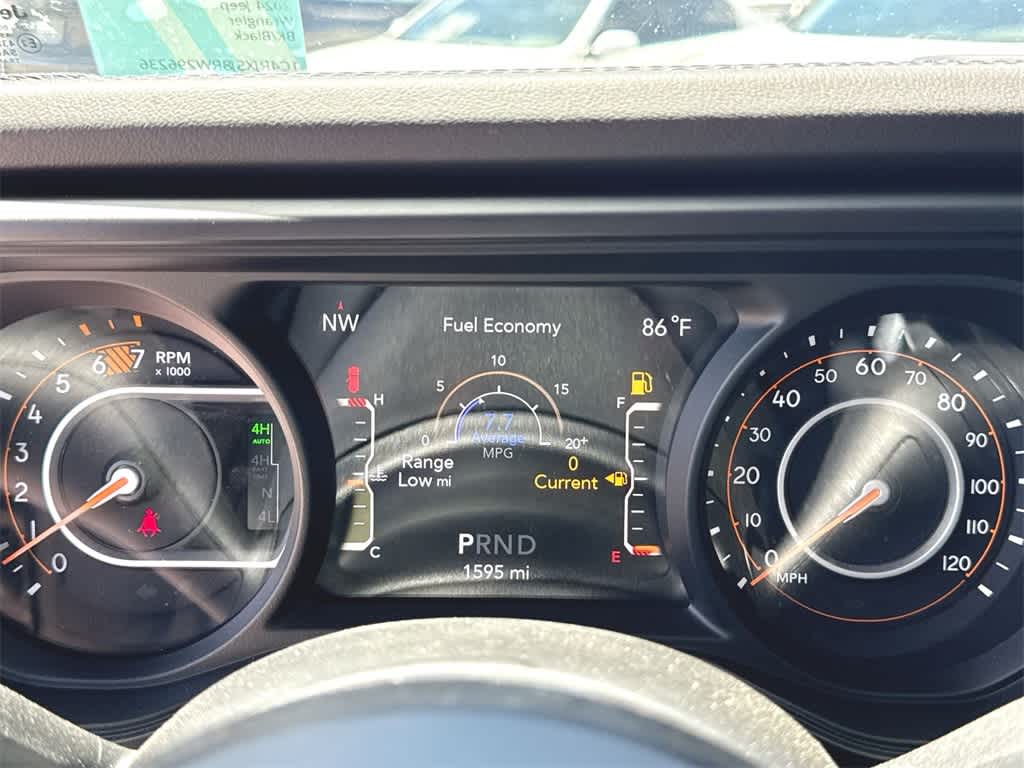 Thumbnail: 2024 Jeep Wrangler - 18