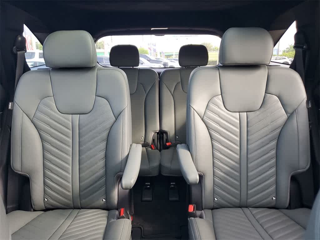 2025 Kia Sorento X-Line S 13
