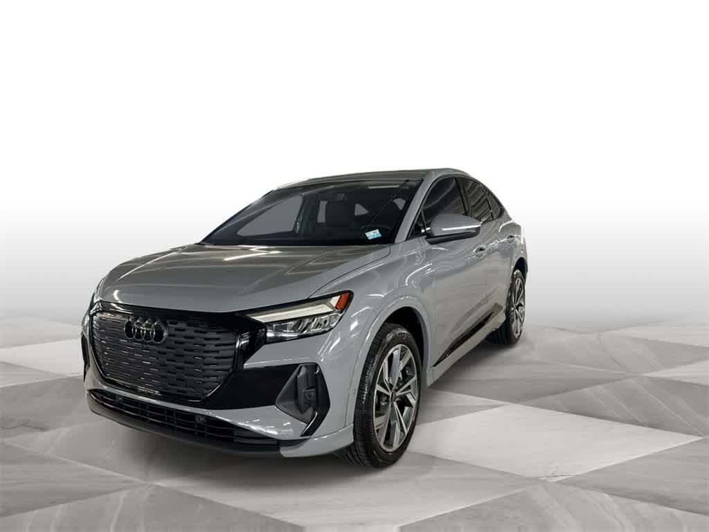 Thumbnail: 2024 Audi Q4 e-tron - 4