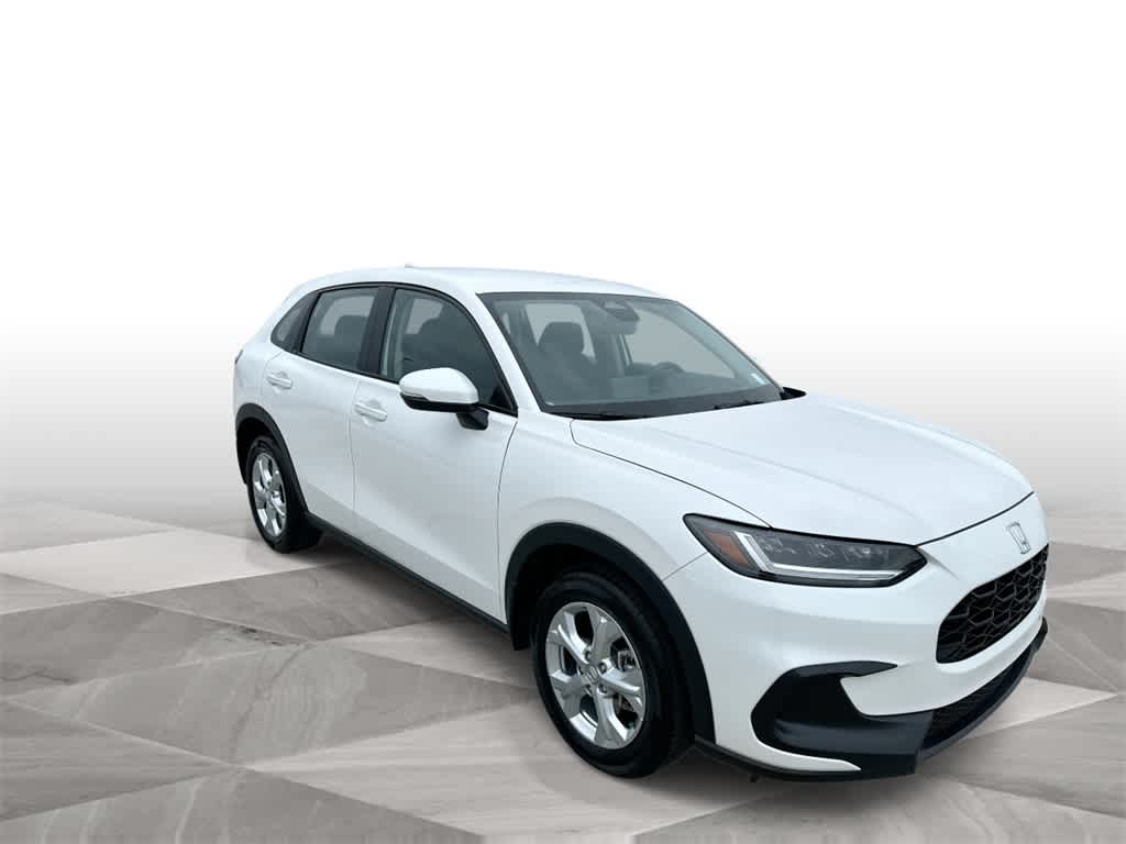 Thumbnail: 2025 Honda HR-V - 2