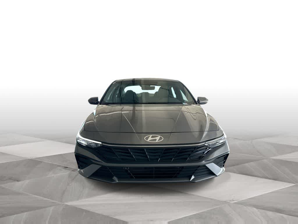 Thumbnail: 2025 Hyundai Elantra - 3