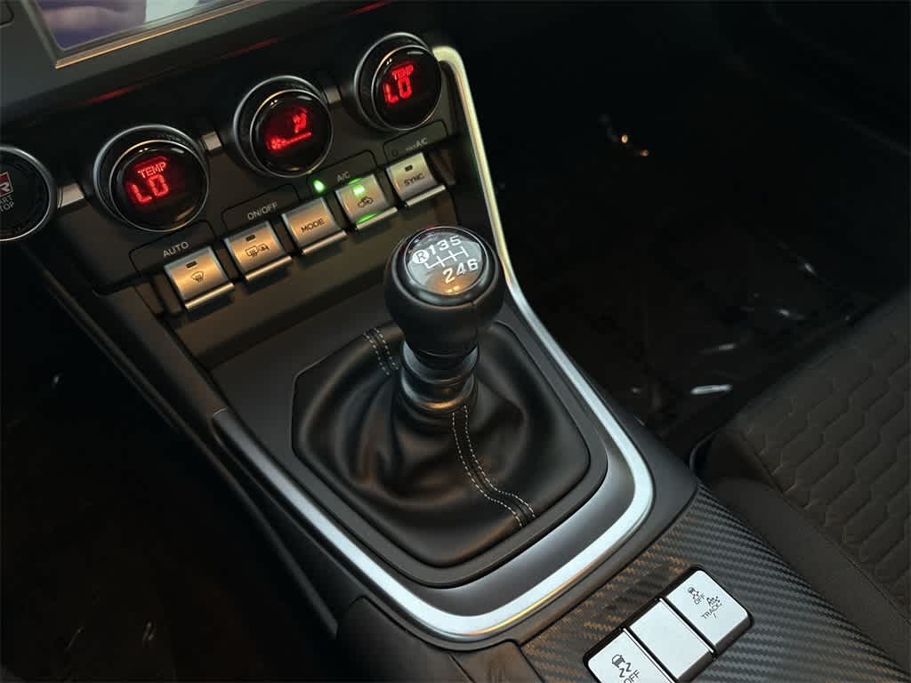 Thumbnail: 2025 Toyota GR86 - 20