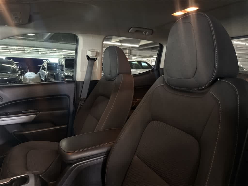 Thumbnail: 2019 Chevrolet Colorado - 13