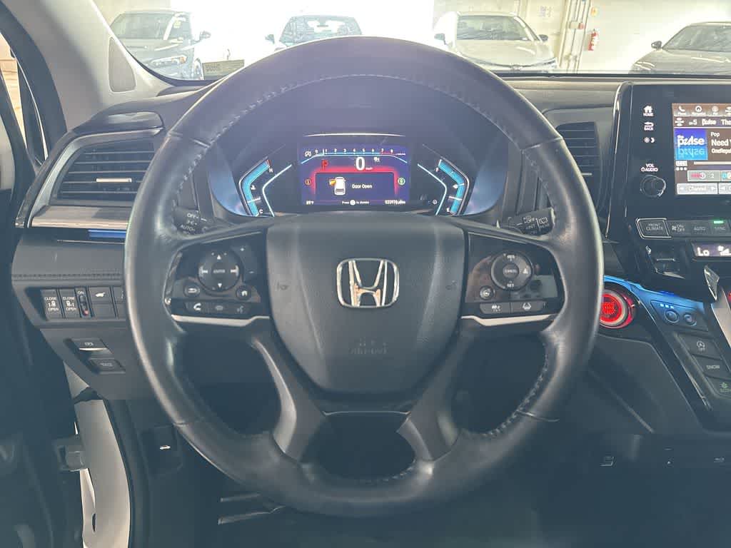 Thumbnail: 2023 Honda Odyssey - 14