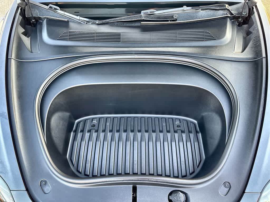 Thumbnail: 2024 Tesla Model 3 - 12