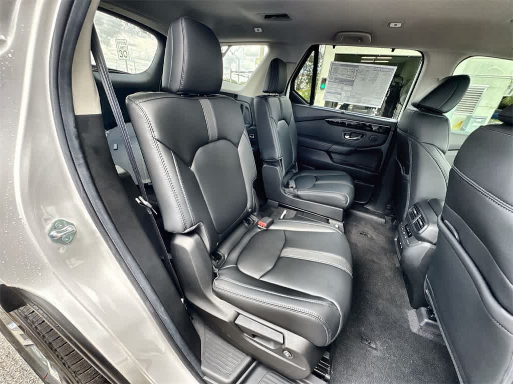 Thumbnail: 2025 Honda Pilot - 25