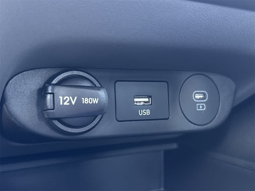 Thumbnail: 2024 Hyundai Elantra - 16