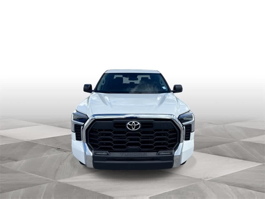 Thumbnail: 2022 Toyota Tundra - 3