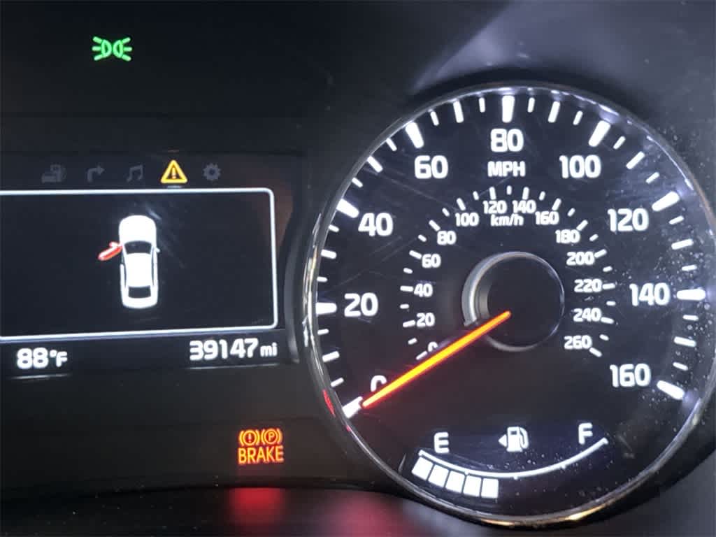 Thumbnail: 2018 Kia Forte - 15