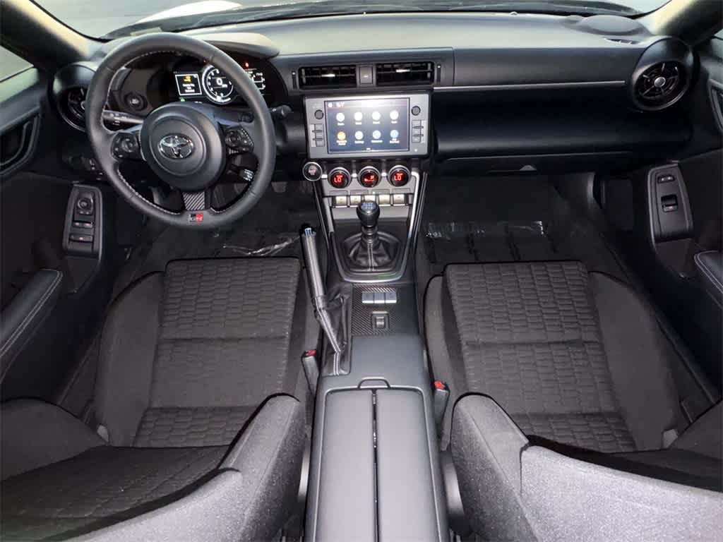 Thumbnail: 2025 Toyota GR86 - 23