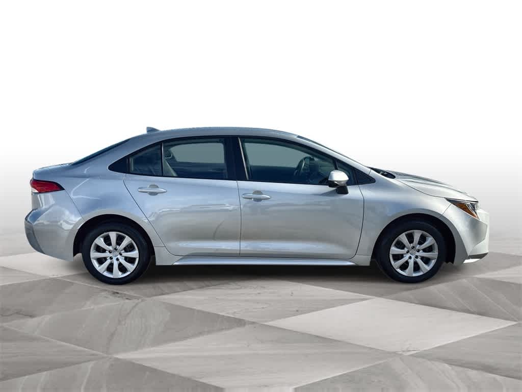 Thumbnail: 2024 Toyota Corolla - 9