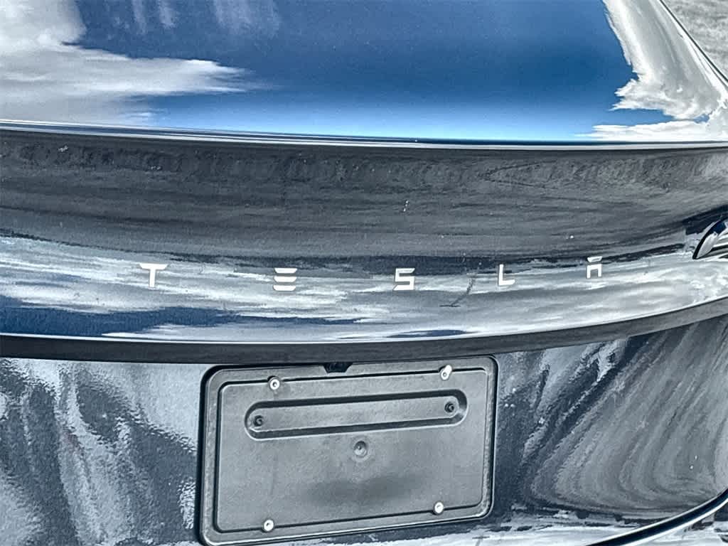 Thumbnail: 2025 Tesla Model 3 - 10