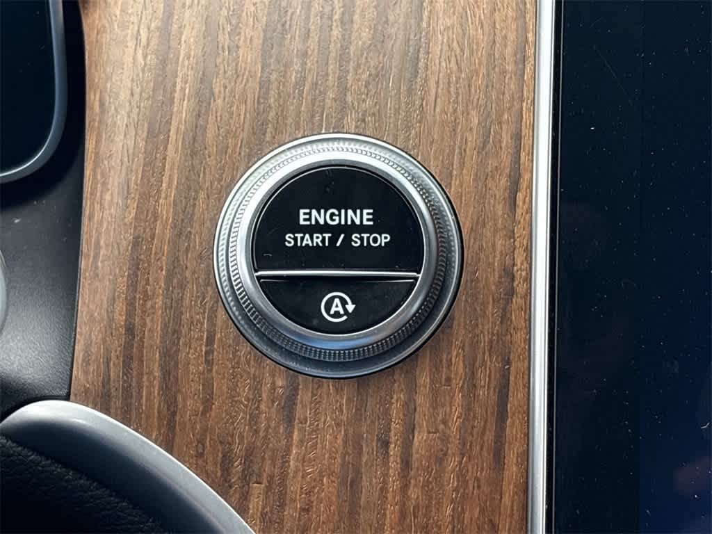 Thumbnail: 2024 Mercedes-Benz GLC - 16